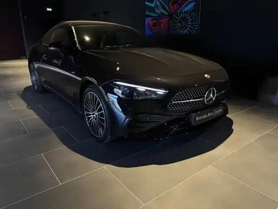 Obsidian black metallic paint Occasion 2025 Mercedes E300 Coupé | 69 900 €