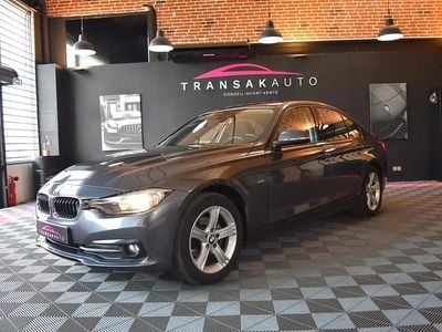 Gris Occasion 2016 BMW 318 Sport Line Berline | 17 490 € (Prix juste)