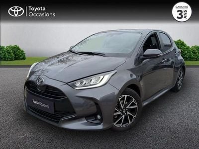 Gris atlas (m) Occasion 2023 Toyota Yaris Design Berline | 17 990 € (Prix juste)