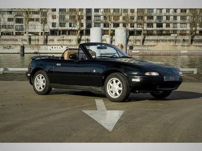 Occasion Mazda MX5 Edition 116 ch (85 kW) 1993 Noir Cabriolet