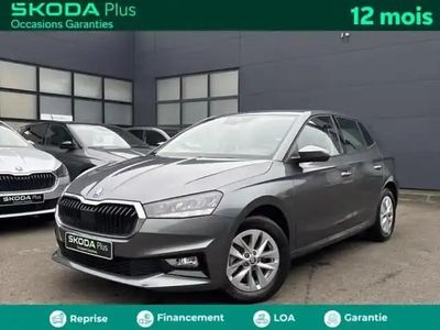 Gris graphite métallisé Occasion 2024 Skoda Fabia Selection Berline | 19 890 € (Prix juste)