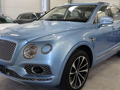 occasion Bentley Bentayga 6.0 W12 608 Ch 4wd First Edition Acc Top 360° 1èrem Sièges Avar Chauffants Électriques Av Massants Chauffants Garantie 12 Mois