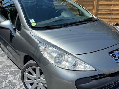 Peugeot 207 CC