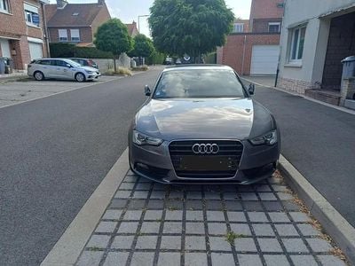 Gris Occasion 2013 Audi A5 Sportback Ambiente Citadine | 14 000 € (Prix juste)