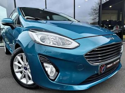 Occasion Ford Fiesta Titanium 99 ch (72 kW) 2018 Bleu Citadine