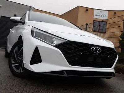 Blanc Occasion 2022 Hyundai i20 Berline | 14 450 € (Bon prix)