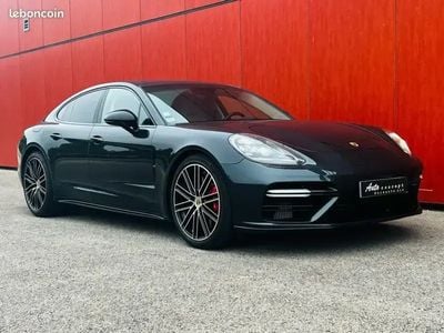 Porsche Panamera Turbo