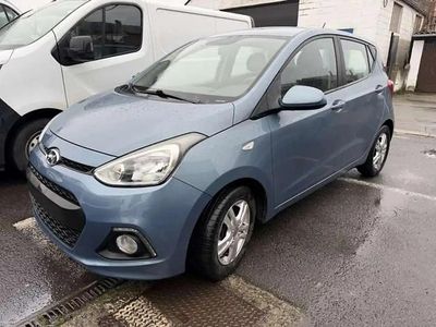 Gris Occasion 2015 Hyundai i10 Citadine | 8 990 € (Super prix)
