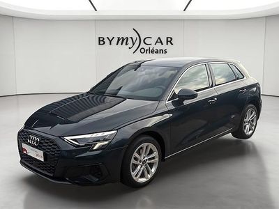 Gris manhattan métallisé Occasion 2024 Audi A3 Business | 36 029 € (Prix assez cher)