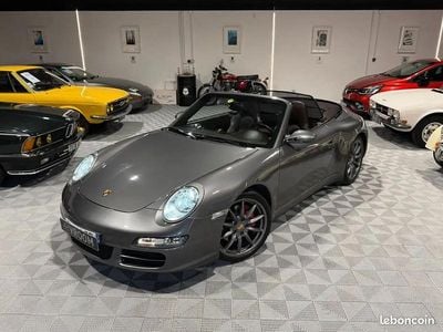 Porsche 911 Carrera 4S Cabriolet