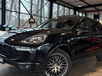 Occasion 2016 Porsche Cayenne Chrono SUV | 34 990 € (Prix cher)