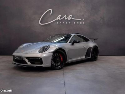 Porsche 911 Carrera GTS