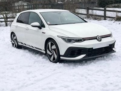 Blanc Occasion 2021 VW Golf VIII GTI Clubsport Break | 34 490 € (Prix juste)
