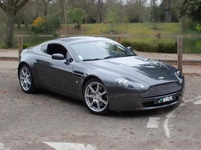 Aston Martin V8 Vantage