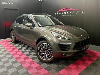 Porsche Macan S