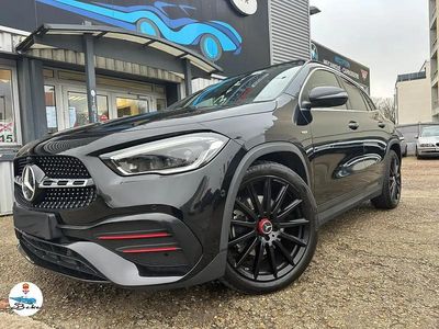 Noir Occasion 2020 Mercedes GLA200 AMG line SUV | 34 777 € (Prix juste)