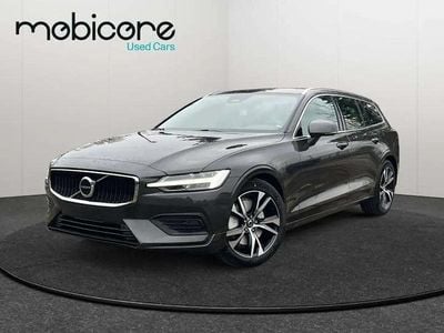 Gris Nouvelle 2025 Volvo V60 Core Break | 48 194 € (Prix cher)
