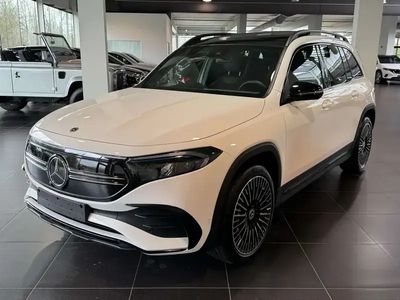 Mercedes EQB250+