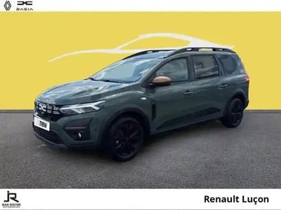 Gris Occasion 2024 Dacia Jogger Extreme Monospace | 21 600 € (Prix juste)