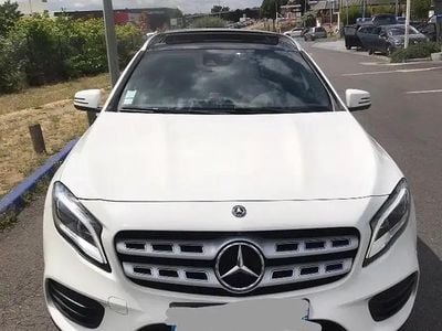 Mercedes GLA250