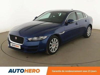Bleu Occasion 2016 Jaguar XE Prestige Berline | 15 890 € (Prix juste)