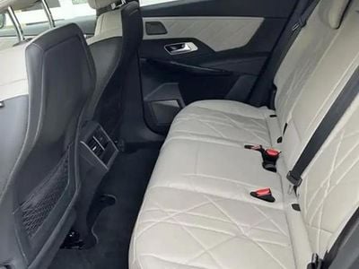 DS Automobiles DS7 Crossback