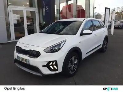 Blanc celeste Occasion 2021 Kia Niro Motion SUV | 18 990 € (Prix juste)