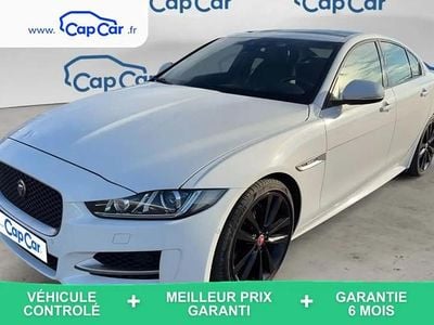 Blanc Occasion 2018 Jaguar XE R-Sport Berline | 19 990 € (Prix juste)