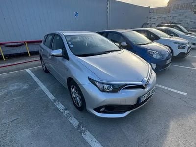 Toyota Auris Hybrid