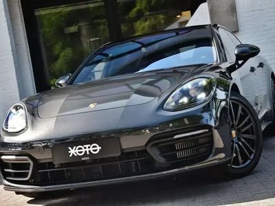 Porsche Panamera 4