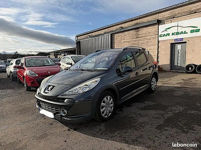 Vert Occasion 2008 Peugeot 207 Premium Break | 4 499 €