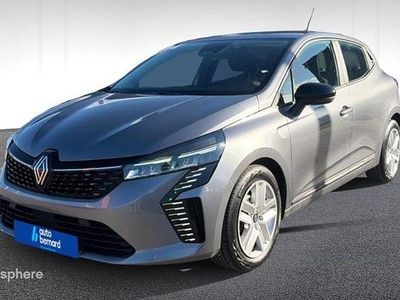 Orange Occasion 2025 Renault Clio V Evolution Berline | 16 990 € (Prix juste)