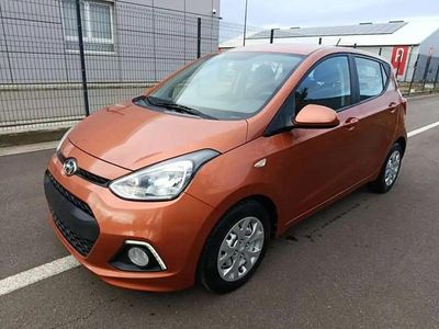 Orange Occasion 2015 Hyundai i10 Citadine | 6 450 € (Super prix)