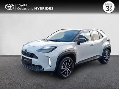 Occasion Toyota Yaris Cross Sport 2023 Gris chrome/toit noir (m) SUV