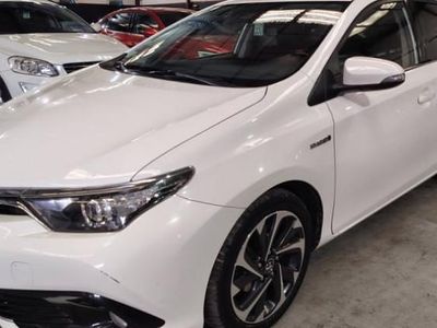 Toyota Auris Hybrid