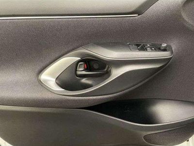Occasion Toyota Yaris Hybrid 92 ch (67 kW) 2023 Berline
