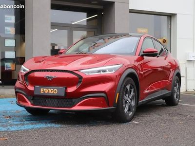Rouge Occasion 2020 Ford Mustang Mach-E Standard Range SUV | 23 990 € (Prix assez cher)
