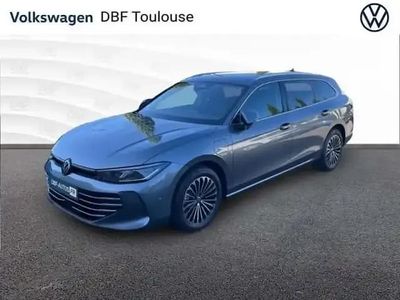 Gris Occasion 2024 VW Passat Elegance Break | 42 480 €