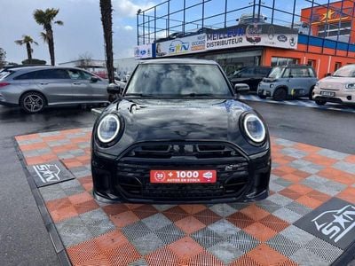 Occasion Mini John Cooper Works 156 ch (114 kW) 2025 Midnight black metal Citadine