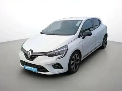 Blanc glacier Occasion 2023 Renault Clio V Berline | 13 990 € (Prix juste)