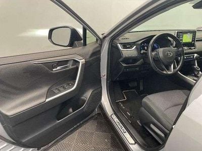 Occasion 2020 Toyota RAV4 Hybrid SUV | 27 990 € (Prix assez cher)