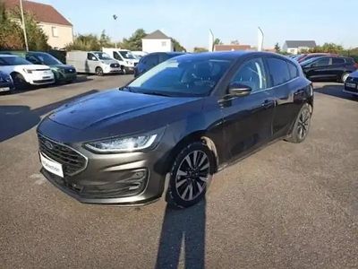 Gris Occasion 2022 Ford Focus Viva Berline | 18 299 € (Prix juste)