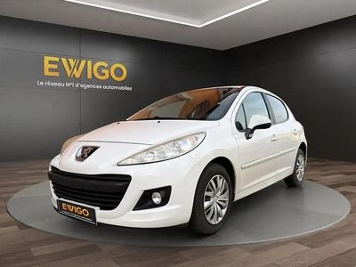 Blanc Occasion 2013 Peugeot 207 Berline | 4 790 € (Prix juste)