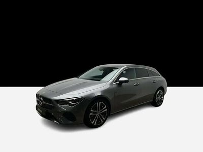 Gris Occasion 2024 Mercedes CLA200 Shooting Brake Progressive Break | 40 490 € (Prix cher)