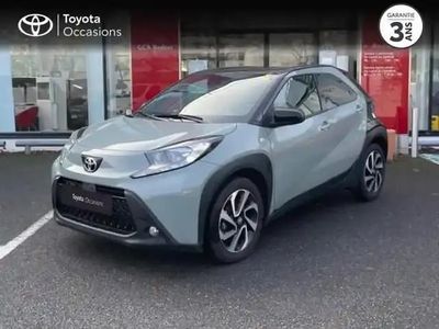 Biton vert aventurine métal/toit noir Occasion 2024 Toyota Aygo X Design SUV | 15 990 € (Prix juste)