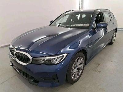 BMW 320e