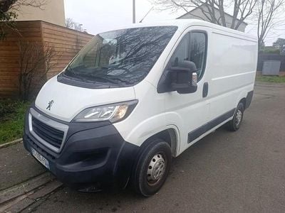 Occasion 2018 Peugeot Boxer Premium Van | 10 990 € (Bon prix)