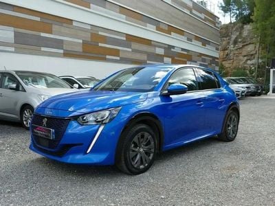 Bleu Occasion 2021 Peugeot e-208 Allure Citadine | 12 990 € (Bon prix)