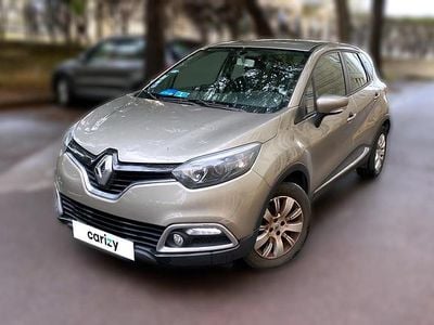 Gris Occasion 2014 Renault Captur Zen SUV | 9 422 € (Prix juste)