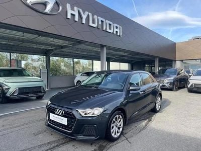 Gris Occasion 2021 Audi A1 Design Berline | 18 790 € (Bon prix)
